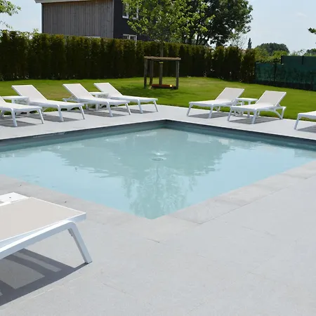 بيت للعطل Chic With Sauna *