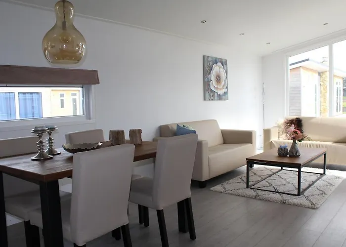 Ferienhaus Chic With Sauna *