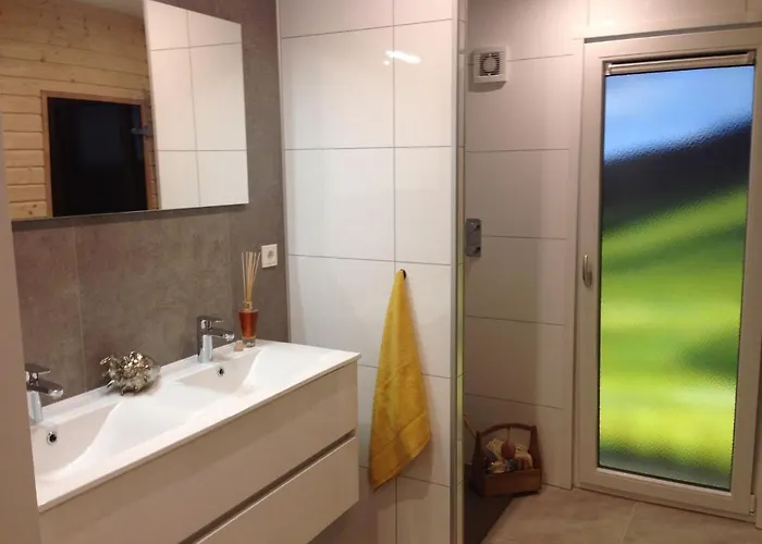 Chic With Sauna Ferienhaus *