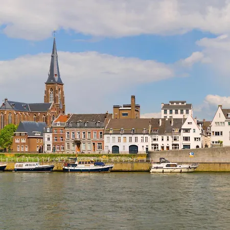 Chic With Sauna بيت للعطل *