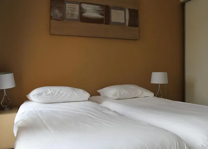 Vakantiehuis Chic With Sauna *